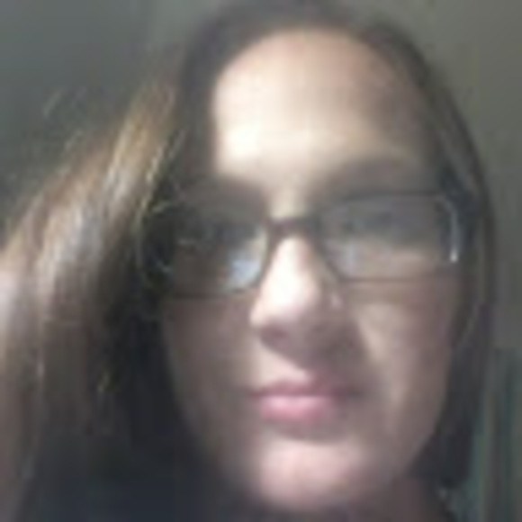Meet your Posher, Carly - Picture 1 of 1